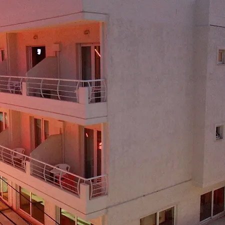 Hotel Nancy Hersonissos (Crete)